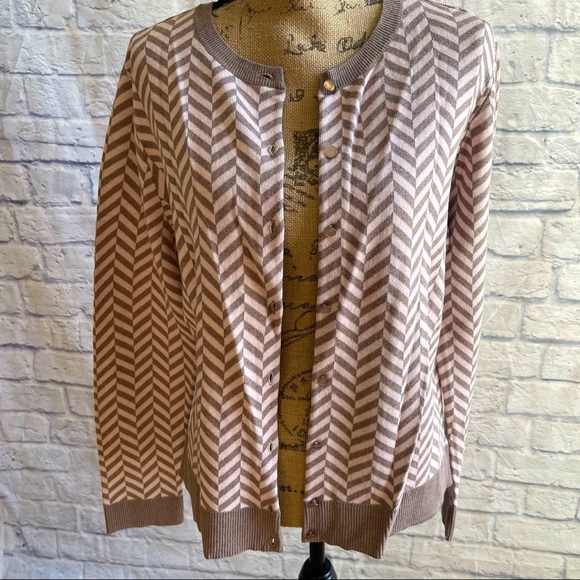 New New York & Company Cardigan - Picture 2 of 3